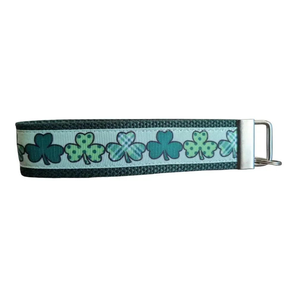 Shamrock Clover Keychain Wristlet Handmade Key‎ FOB Irish St Patricks Day Lucky